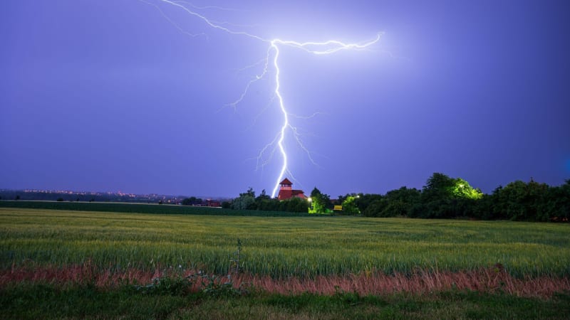 Extrémní srážky zasáhly Česko. MAPA ukazuje, kdy a kde znovu udeří bouřky