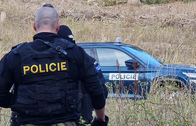 Policisté hledají dva cizince, v noci svévolně opustili zajišťovací středisko