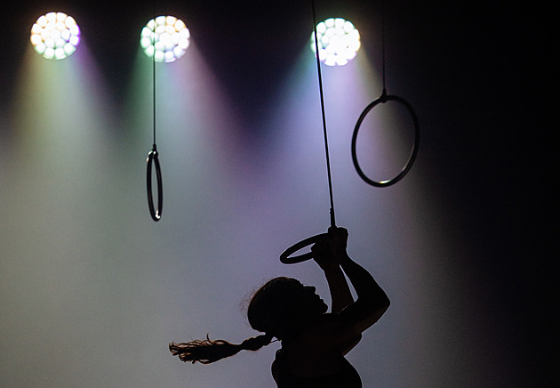 RECENZE: Svaté umění Cirku La Putyka se prolíná s vášní vrcholového sportovce