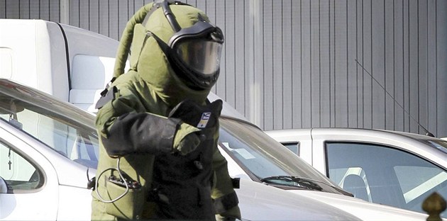 V Hongkongu objevili nevybuchlou pumu ze světové války. Evakuovaly se tisíce lidí