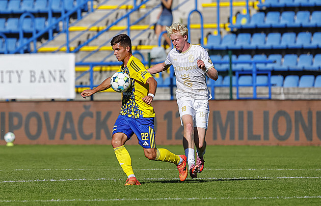 Slončíka přemohly při návratu do Zlína emoce. Gól pod okny svého domu neslavil