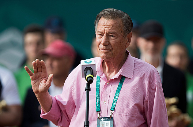 Zemřel trenér Pilič. Se třemi zeměmi vyhrál Davis Cup a formoval Djokoviče