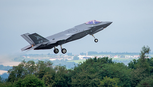 Zpátky do práce chránit nebe nad Evropou, hlásí letci po Dnech NATO