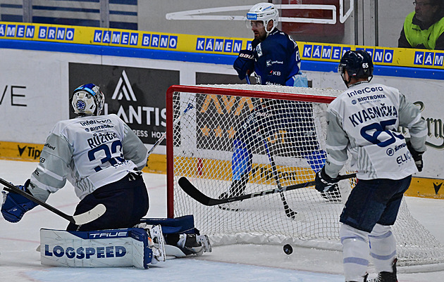 ONLINE: Plzeň srovnala v Brně, Pardubice ničí Kladno, Sparta hraje v Olomouci