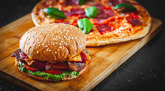 Americké fast foody hledají partnery v Česku. Sázejí na burgery, pizzu i tacos