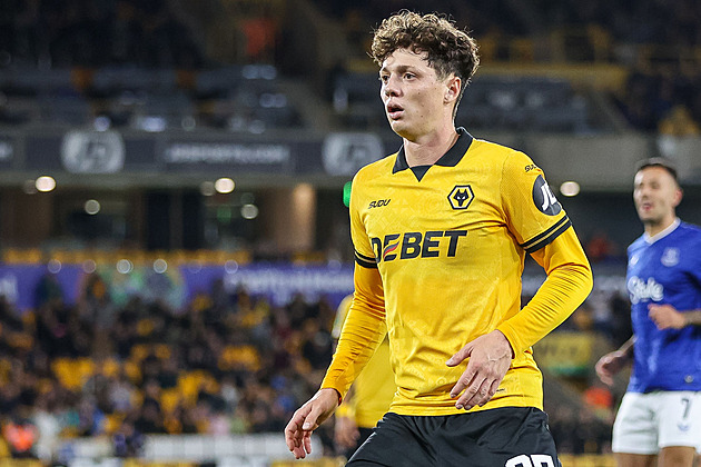 Přispěl ke gólu a zajistil čisté konto. Krejčího po první výhře obdivují fanoušci