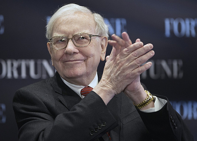 Věštec z Omahy opustil BYD. Buffett utekl z čínské bubliny s rancem peněz