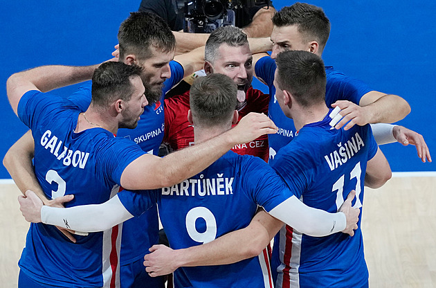 Volejbal ONLINE: Češi hrají semifinále, Bulhaři v koncovce prvního setu vedou