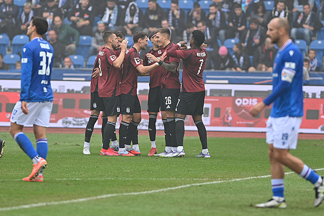 ONLINE: Ostrava - Sparta 0:3, za půl hodiny třetí gól, obstřelem se trefuje Mercado