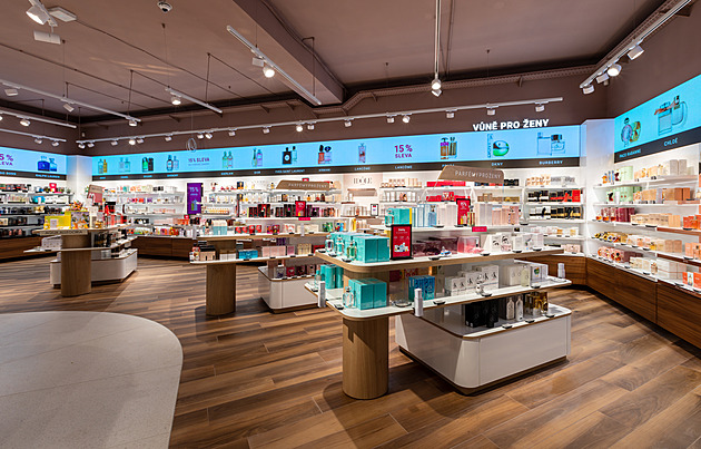 Notino v uplynulém fiskálním roce rostlo dvouciferně. Předběhlo evropský e-commerce trh