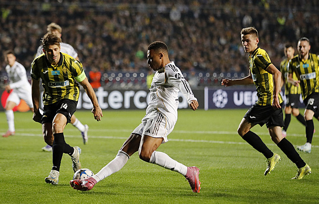 Real vyhrál v Almaty, Atalanta doma porazila Bruggy. Do akce půjde i Liverpool