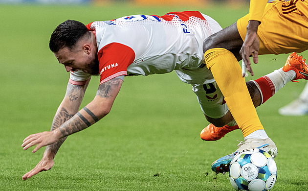 ONLINE: Inter - Slavia 0:0, prudce střílí Thuram, brankář Staněk připravený