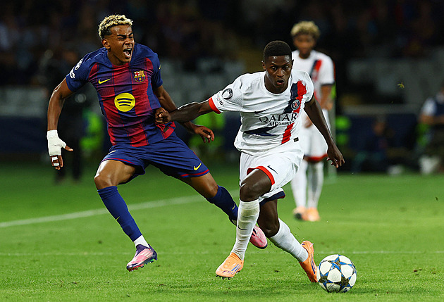 ONLINE: PSG srovnává v Barceloně, Arsenal i City vede. Kovář chytá proti Leverkusenu