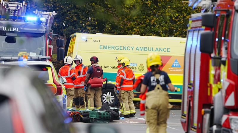 Útok na Židy v Manchesteru: Muž najel autem do lidí před synagogou, dalšího pobodal