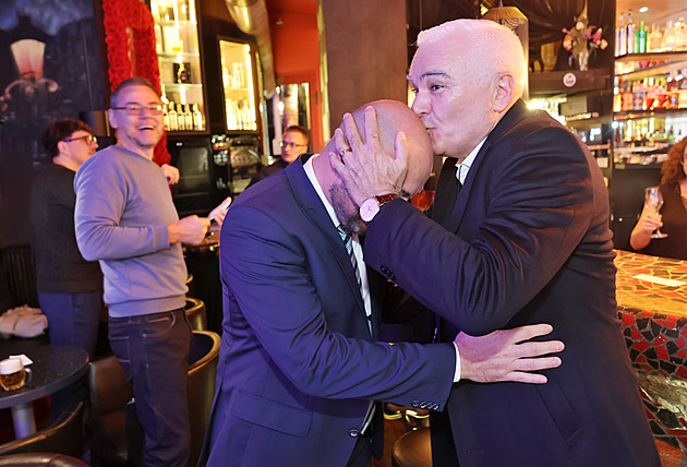 Úspěch ANO v Plzeňském kraji. Primátor i hejtman přeskákali celou kandidátku