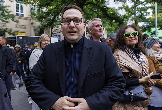 Metropole jako výjimka: SPOLU jasně v čele, o dvě čtvrti se těsně přetahovalo s ANO