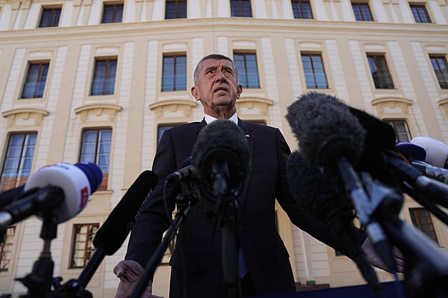 ONLINE: Prezident zatím Babiše nepověřil sestavit vládu, druhého přijal Fialu