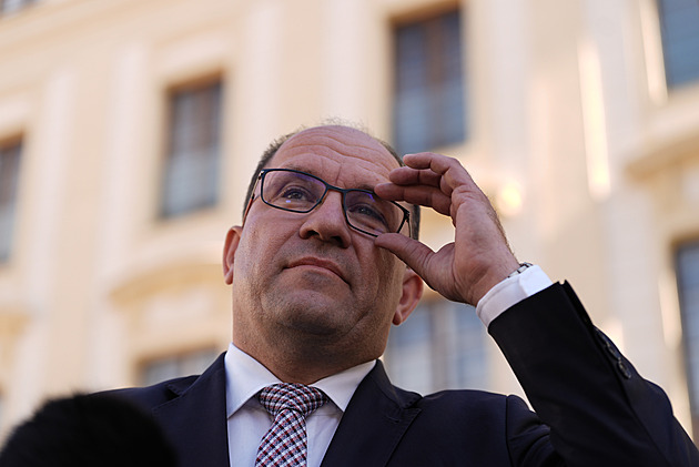 Lidovci míří do opozice, potvrdil Výborný. Chce neformální radu všech stran v opozici