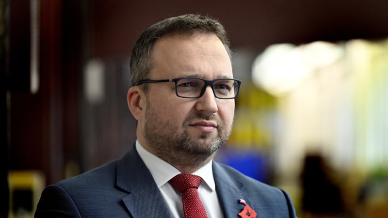 Problémy s eDoklady mají dohru: Šéf Digitální informační agentury končí, oznámil Jurečka