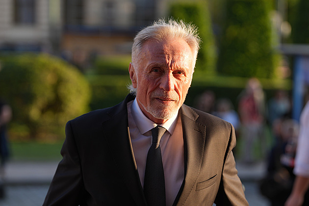 Bývalý premiér Topolánek má rakovinu slinivky