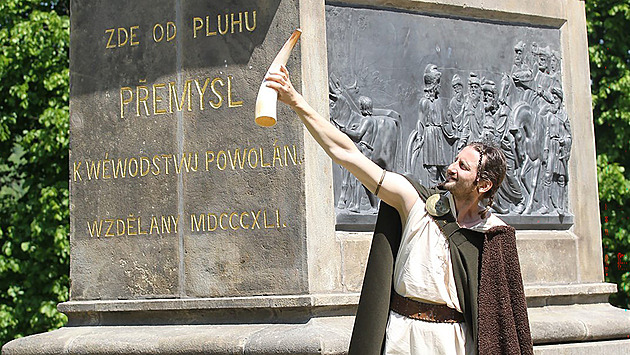 Jak si bezvládí vzal do rukou samozvaný král. Bláznivý rolník Jakub přesvědčil davy