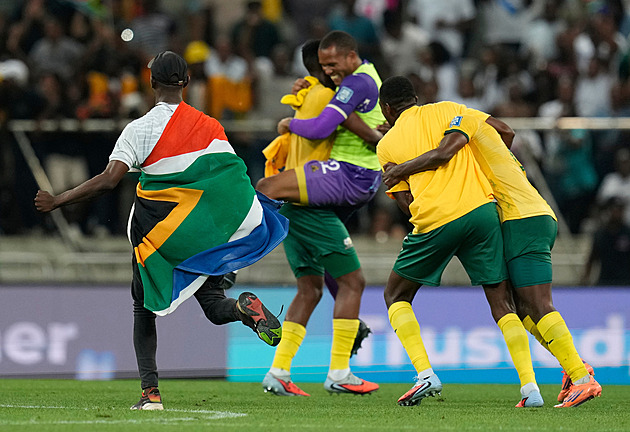 JAR míří na fotbalové MS i přes kontumaci. Uspěly i další čtyři výběry