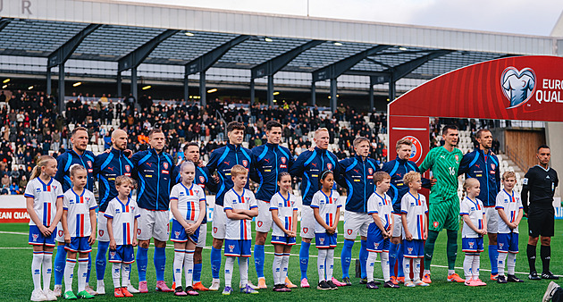 Čeští fotbalisté se po propadáku s Faery sesunuli v žebříčku FIFA