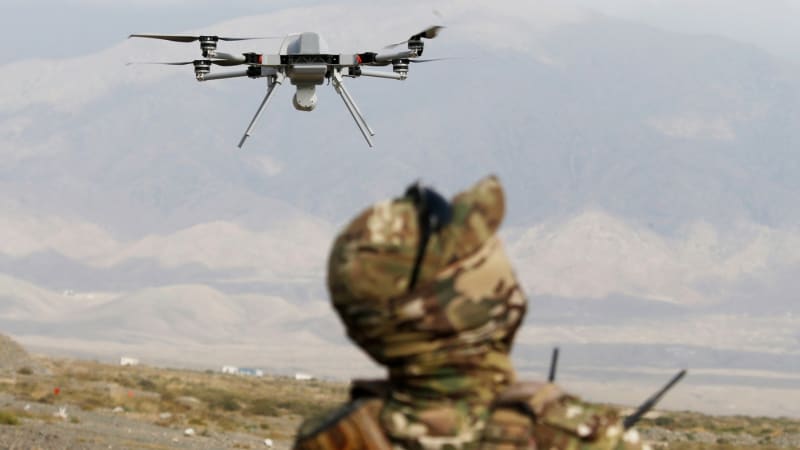 Armáda chce masivně rozšířit využití dronů. Mají vzniknout i specializované jednotky.