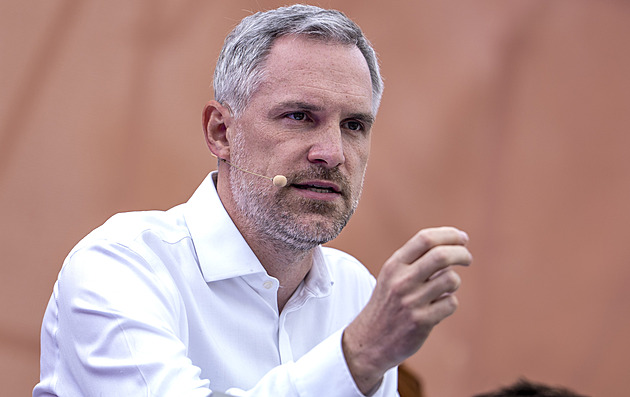 Nejsem v žádném přestupkovém řízení kvůli odměnám z PRE Holding, říká Hřib