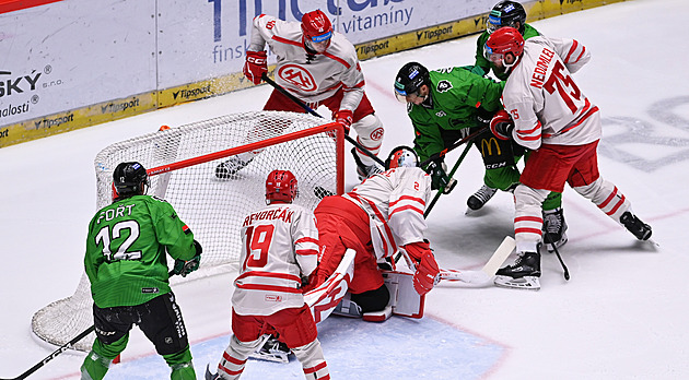 ONLINE: Lídr hraje s Boleslaví, Kometa bleskově skóruje. Litvínov ztrácí