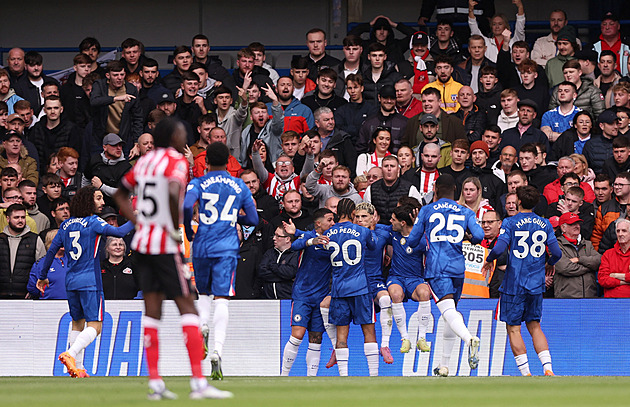 ONLINE: Newcastle vede, Chelsea přichází o náskok. Poté v akci United i Liverpool
