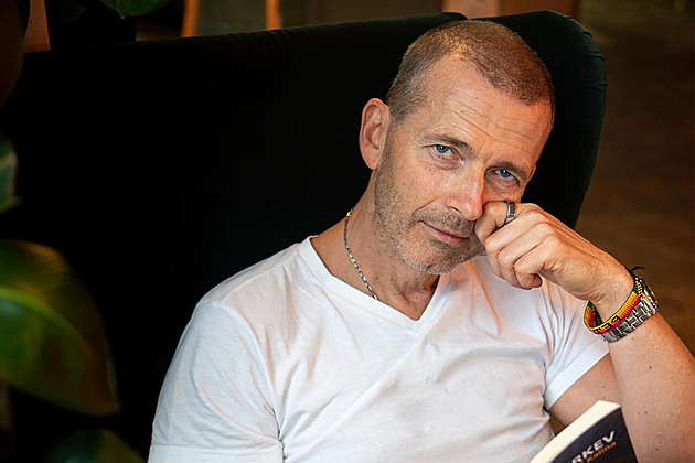 Děti občas jí nezdravé věci. Striktní zákaz je kontraproduktivní, říká Petr Havlíček