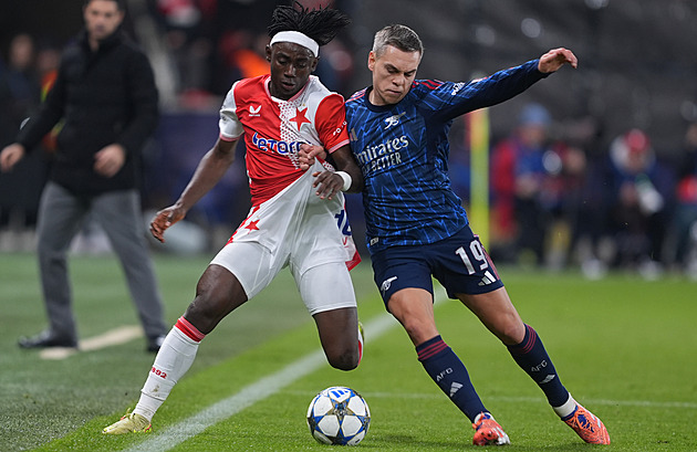ONLINE: Slavia - Arsenal 0:0, Saka v další šanci, gólman Markovič opět chytá