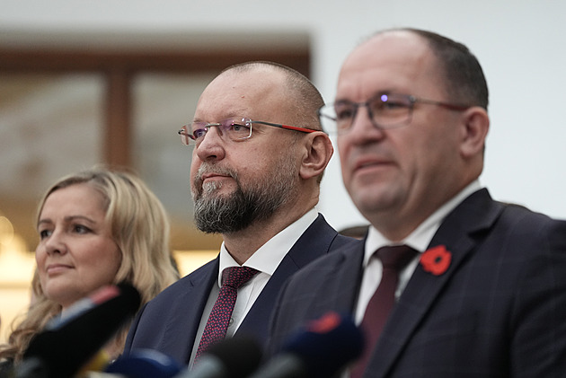 Babišova koalice si ověří svou sílu při tajné volbě Okamury do čela Sněmovny