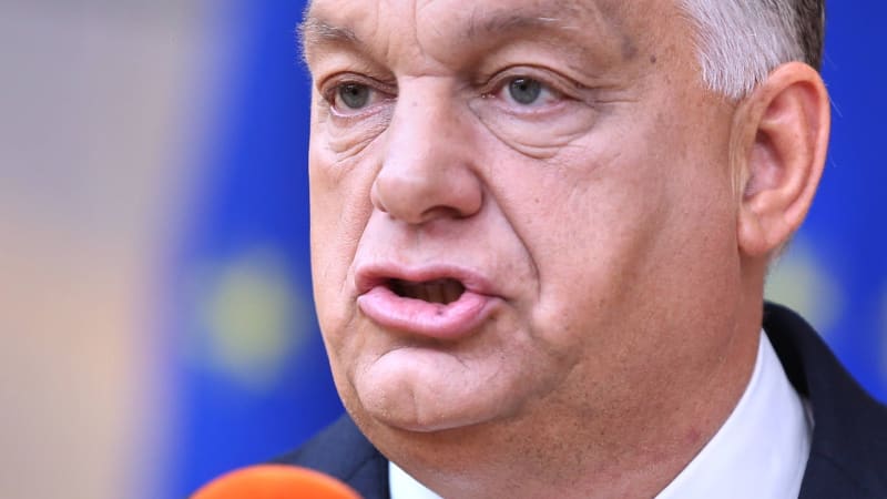 Maďarsko může kupovat z Ruska plyn a ropu. Orbán oznámil výjimku ze sankcí po jednání s Trumpem