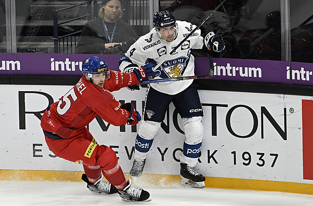 ONLINE: Česko - Finsko 2:3. Naděje v závěru, při power play skóruje Zohorna