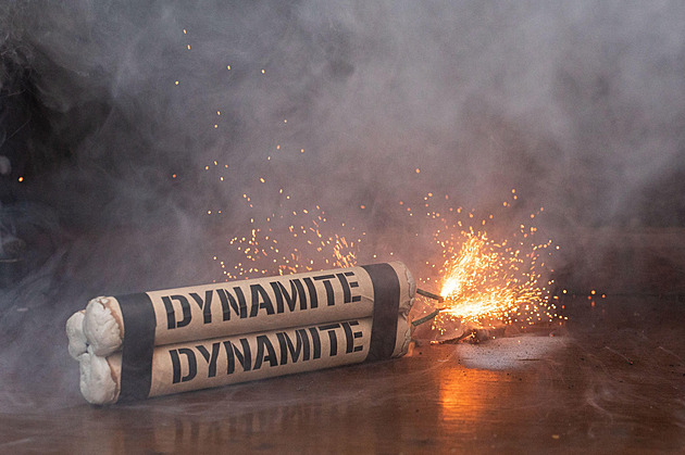 Kvůli válce na Ukrajině zdražily výbušniny. Hrozí vyšší ceny staveb, ale i energií