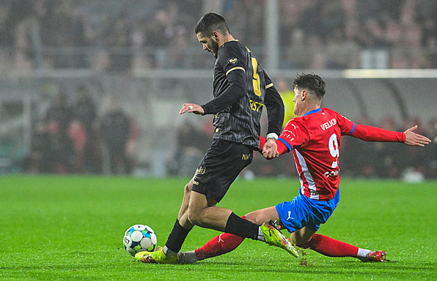 Zbrojovka - Hradec 0:3, Van Buren poslal hattrickem hosty do čtvrtfinále