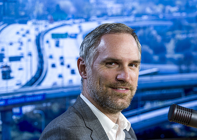 Praha neprůjezdná. Náměstek Hřib uvádí, jak zvýšit plynulost dopravy ve městě