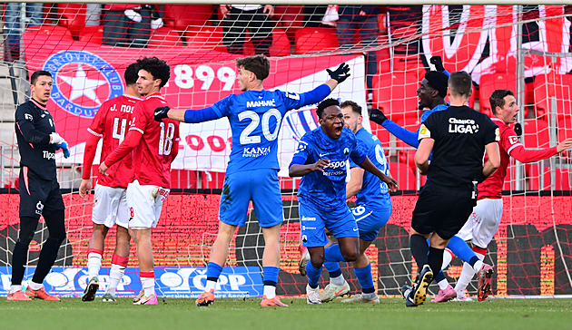 ONLINE: Pardubice - Liberec 0:2, nejprve pálil Soliu, před půlí se trefuje Dulay