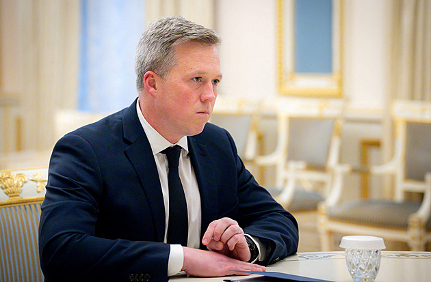 Američané jednají v Emirátech s Ukrajinci a Rusy. Nemáme k tomu co říci, uvedl Kreml