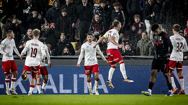 Sparta - Pardubice 2:4, hosté vedli o tři góly, domácí snižovali až v nastavení