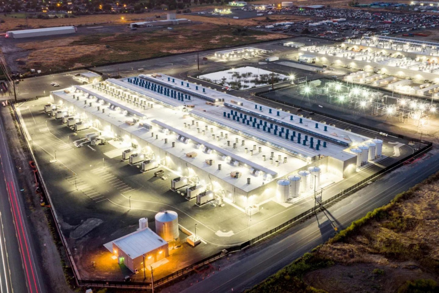 Jsou datacentrum Amazonu rizikem pro zdraví? Experti upozorňují na spojitost s rakovinou i potraty