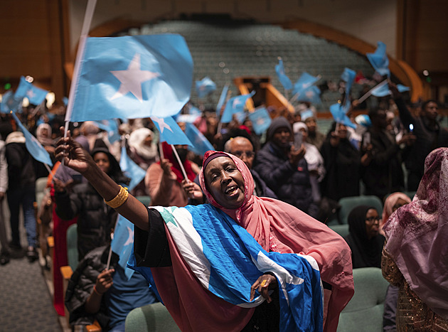 Minnesota přispívá pobočce al-Káidy? Jak Somálci ze státu USA vytahali miliardu