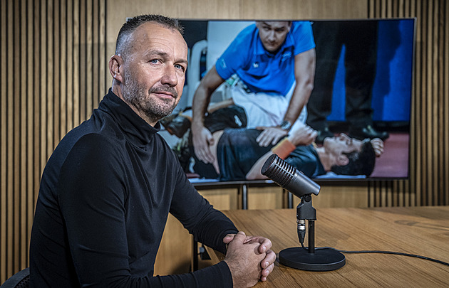 Běhat na pásu? Jen pokud 10 minut poběžíte i pozadu, říká fyzioterapeut