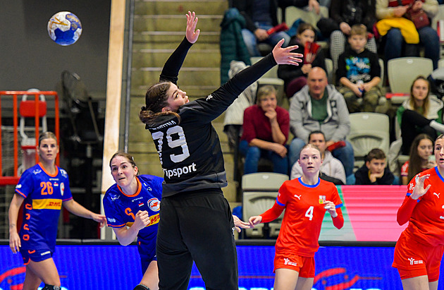 Házenkářkám bude ve zbytku šampionátu chybět zraněná brankářka Novotná