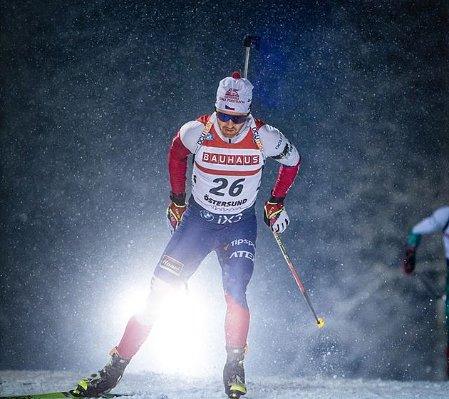 Biatlon ONLINE: Stíhací závod mužů. Hornig neodstartoval, Krčmář jde před Karlíka
