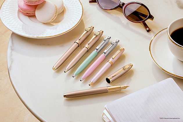 Od Netflixu na papír: limitovaná kolekce per Sheaffer Emily in Paris