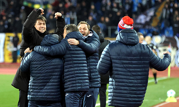Baník – Pardubice 1:4, Vecheta dvěma góly řídil výhru hostů
