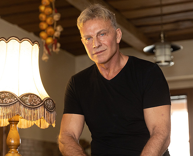 Žiji asketickým životem a jsem schopný dělat stále stejné kraviny, líčí Martin Maxa